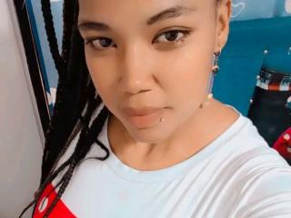 NaturaleBonyy's Model Profile