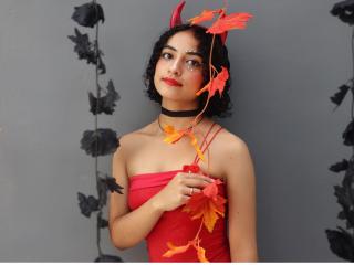 MiaWhalker's Model Profile