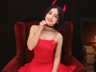 MiaWhalker's Model Profile