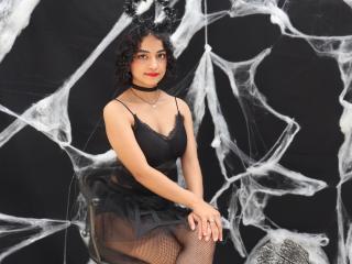 MiaWhalker's Model Profile