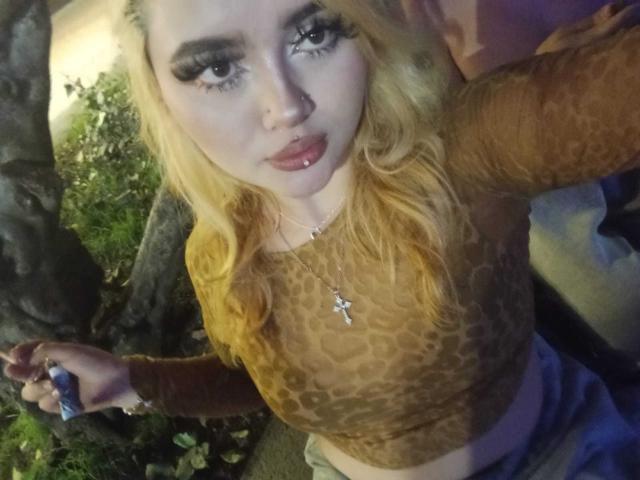 LyaMoon - Live porn &amp; sex cam - 29228348