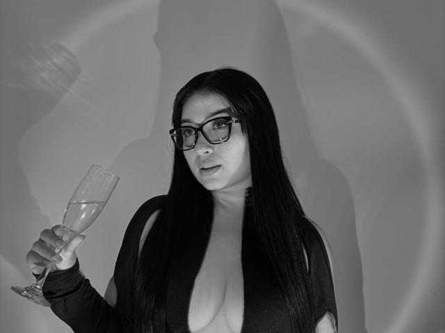 LunaBellaHotty - 라이브 포르노 &amp; 섹스 캠 - 29228588