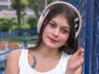 LizzaRose's Model Profile