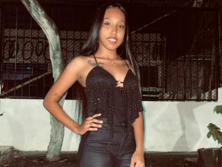 RiahannaJons's Model Profile