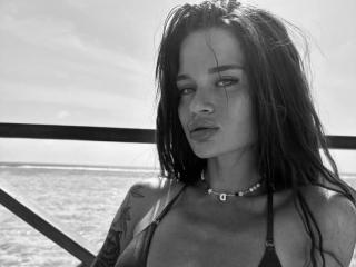 IngaSelander's Model Profile