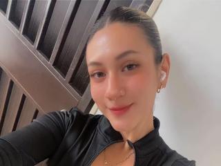 Xem hồ sơ đầy đủ của EmilyRobertts