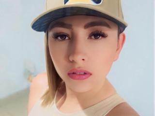 Xem hồ sơ đầy đủ của CristalWil