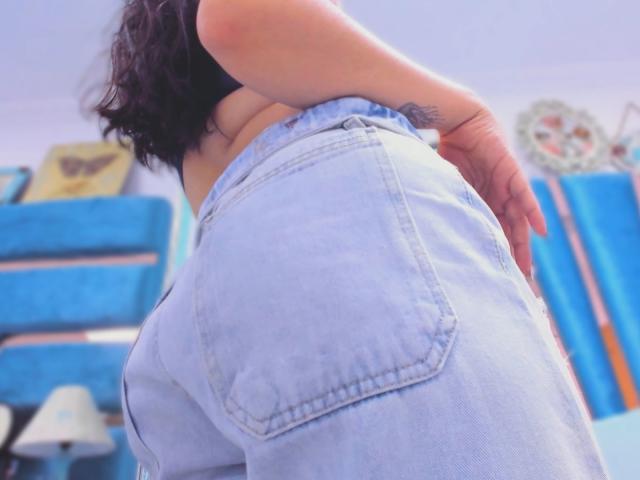 Genesiss - Live sex cam - 29235980