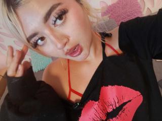 Xem hồ sơ đầy đủ của LyaMoon