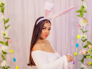 Xem hồ sơ đầy đủ của CannelaSmith