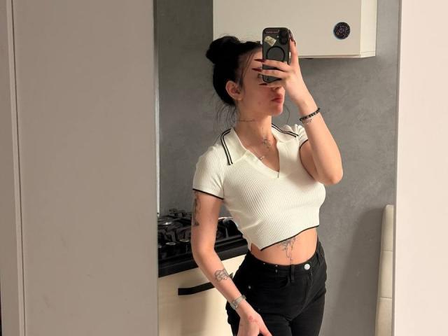 NikkiGoldX - Camera khiêu dâm &amp; quyến rũ trực tiếp - 29237399