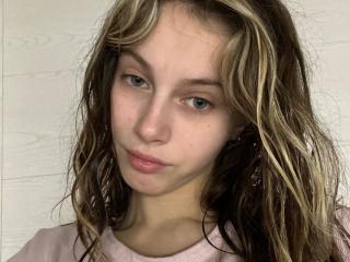 Xem hồ sơ đầy đủ của IoneTrosper