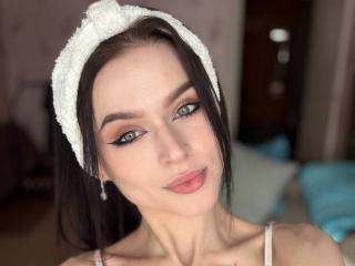 Ver a ficha detalhada de KaceyTrivane