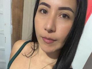 Xem hồ sơ đầy đủ của VivienneWest