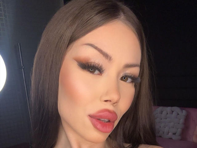 AlessiaNoire - Live porn &amp; sex cam - 29240294