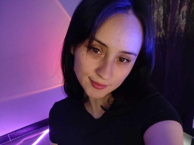 AnnieLamberth - Live sex cam - 29240438