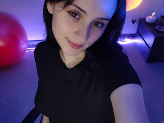 AnnieLamberth - Live sex cam - 29240444