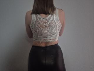 Xem hồ sơ đầy đủ của LoriEla