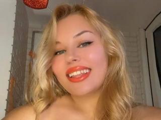 Xem hồ sơ đầy đủ của AvaQueen