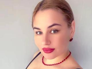 Ver la ficha detallada de AvaQueen