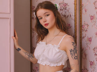 Xem hồ sơ đầy đủ của ViolettaFane