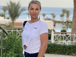 Xem hồ sơ đầy đủ của BelleLisaG