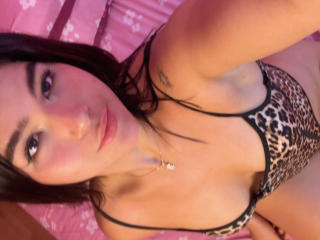 Xem hồ sơ đầy đủ của ScarlletZhen