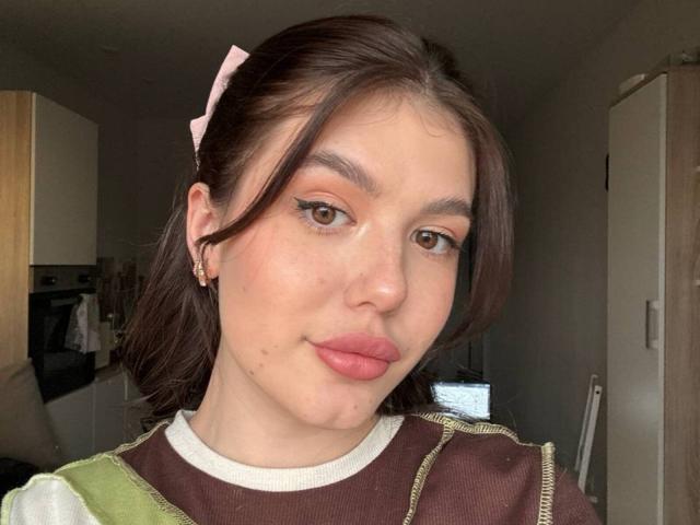 DebiBower - Live sex cam - 29245262