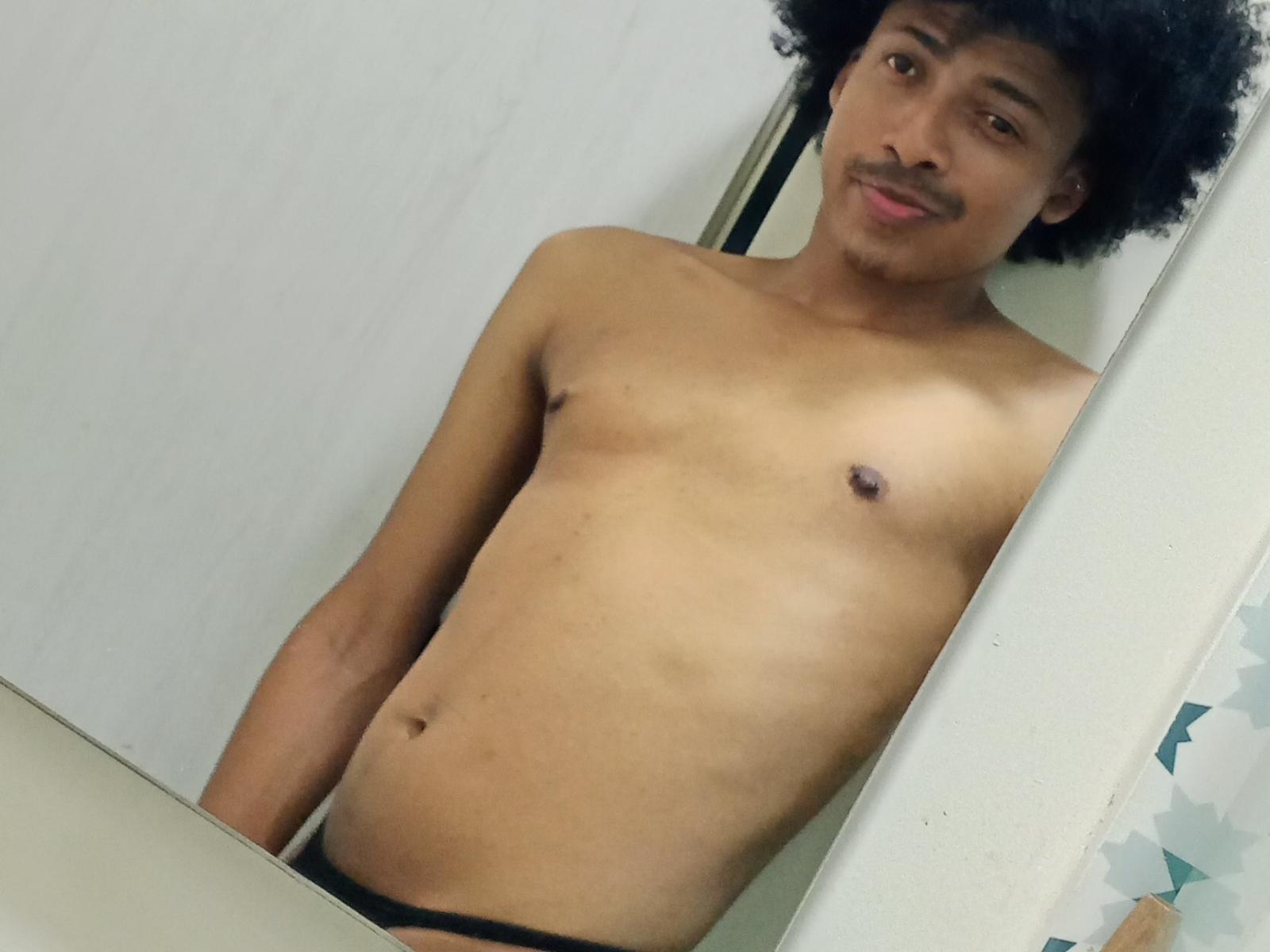 GianLeunam - Live porn &amp; sex cam - 29248013