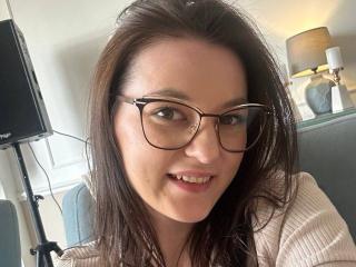 Ver a ficha detalhada de Yasinia