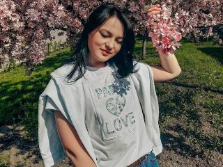 Ver a ficha detalhada de Yasinia