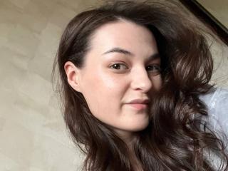 Ver a ficha detalhada de Yasinia