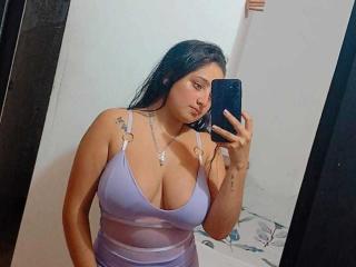 Xem hồ sơ đầy đủ của VickyGiacomo