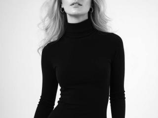 Ver a ficha detalhada de GladisBelle