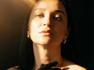 Ver a ficha detalhada de Limina