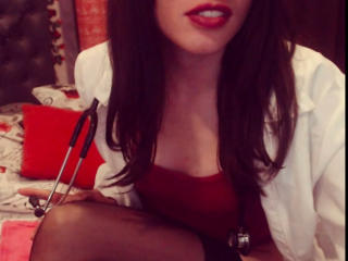 Ver a ficha detalhada de IssisDiosa