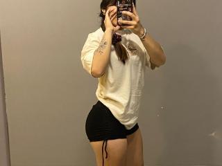 Xem hồ sơ đầy đủ của SophiaMarx