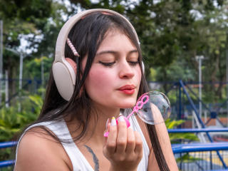 Ver a ficha detalhada de LizzaRose