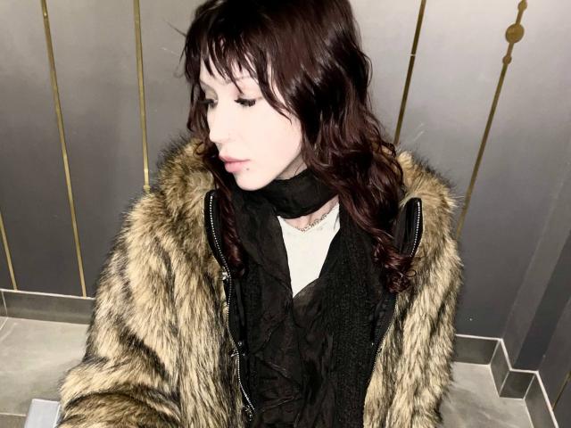 CarolynnDrage - Camera khiêu dâm &amp; quyến rũ trực tiếp - 29253359