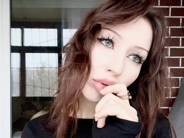 CarolynnDrage - Live porn &amp; sex cam - 29253413