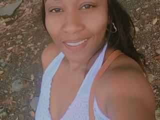 Xem hồ sơ đầy đủ của Yirily