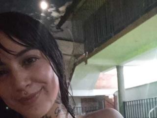 Xem hồ sơ đầy đủ của AnalisseJade