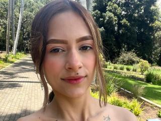 Xem hồ sơ đầy đủ của AfroditaWild