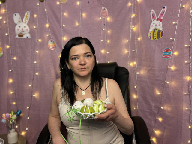 LauraFinn - Live porn &amp; sex cam - 29254832