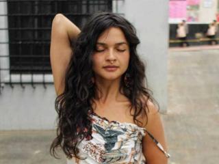 Ver la ficha detallada de LucyySky