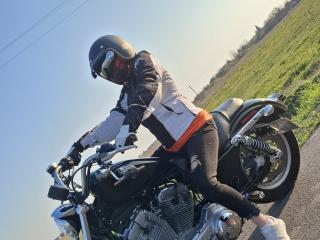 Xem hồ sơ đầy đủ của FrancaiseAnnaDom