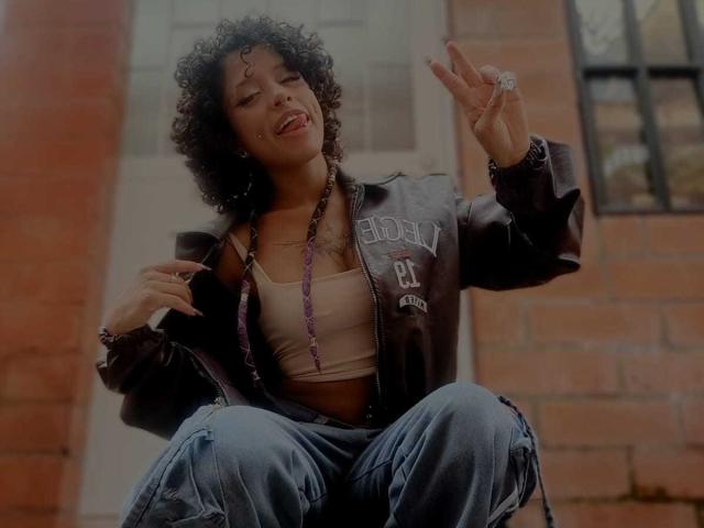 LunaKeller - Live porn &amp; sex cam - 29257124