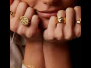 Podívejte se na podrobnou kartu DeesseBleue