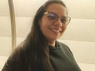 Ver la ficha detallada de KinkyMaturee