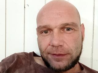 Podívejte se na podrobnou kartu Luk4ubb